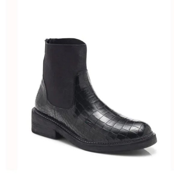 FREE PEOPLE Santa Fe Arlo Chelsea Boots Croc Embossed Leather Boots - Picture 1 of 6